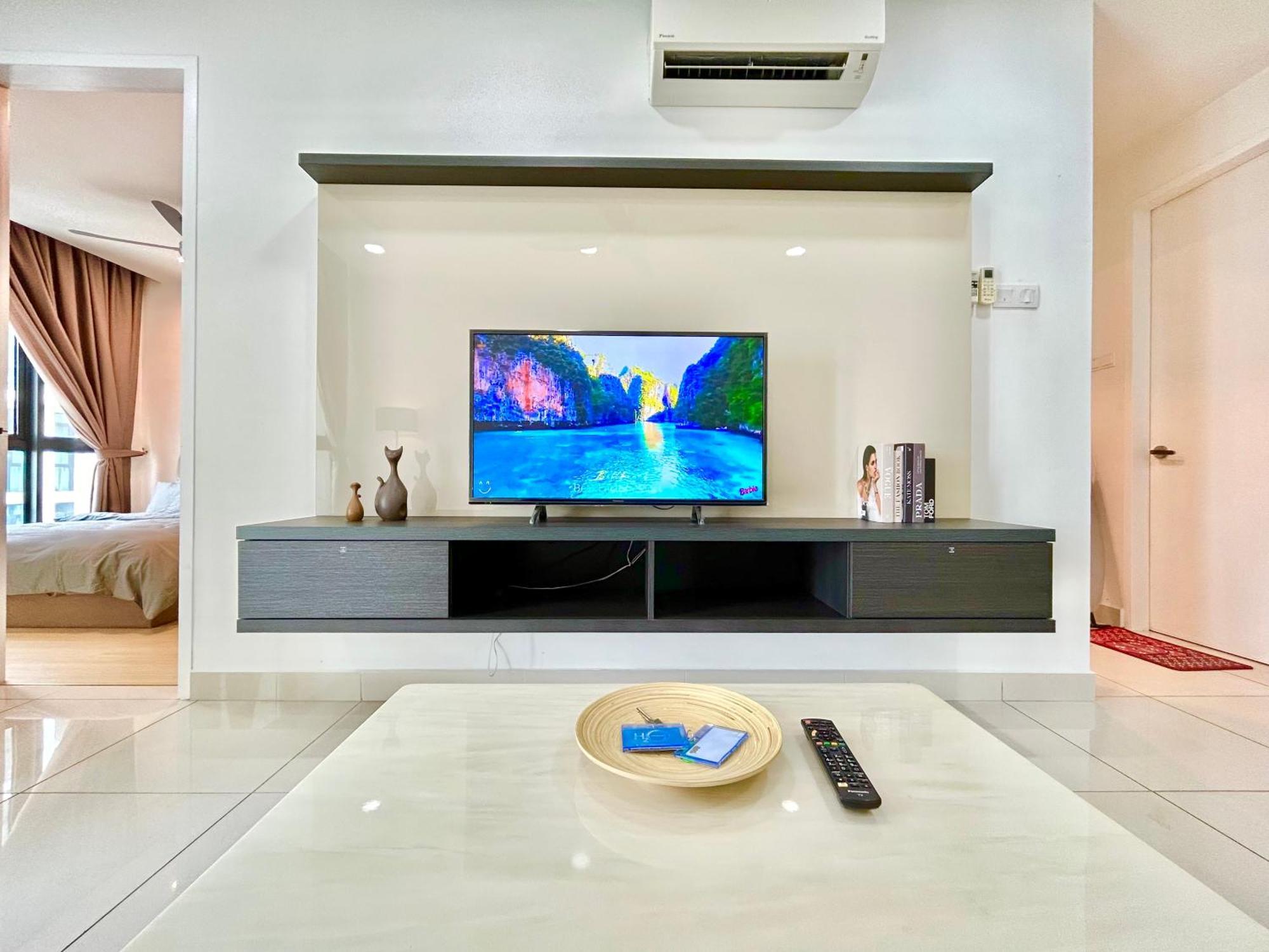 Apartment 1-8 Pax Comfort Place 3room Ara Damansara